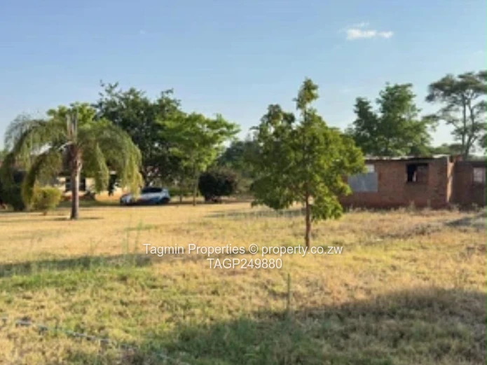 Orange Groove, close to Sunningdale  *_PRIME RESIDENTIAL DEVELOPMENT IN CHINHOY (Sole Mandate)