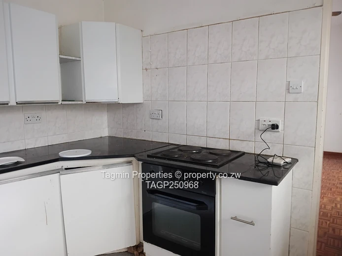 Modern 2-Bed fla for Rent in Sentosa Heights Complex (Roy road)