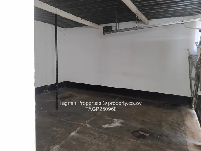 Modern 2-Bed fla for Rent in Sentosa Heights Complex (Roy road)