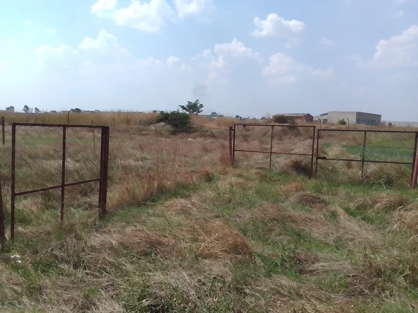 Farm & Agricultural Land