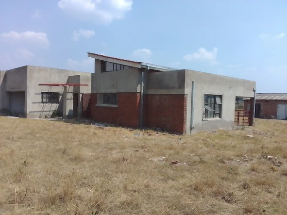 Farm & Agricultural Land