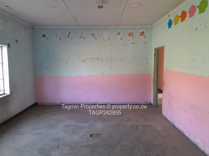 Industrial Property (warehouse) for sale