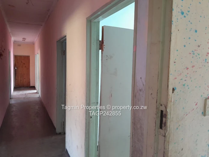 Industrial Property (warehouse) for sale