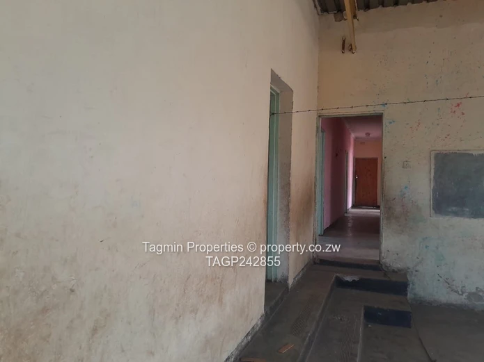 Industrial Property (warehouse) for sale