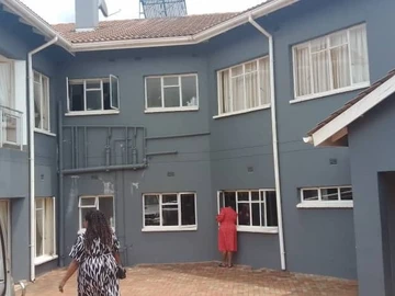 6 Bedroom Townhouse Complex