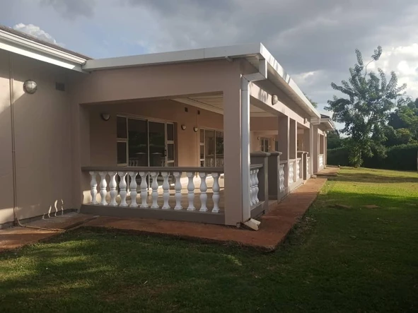 6 Bedroom House