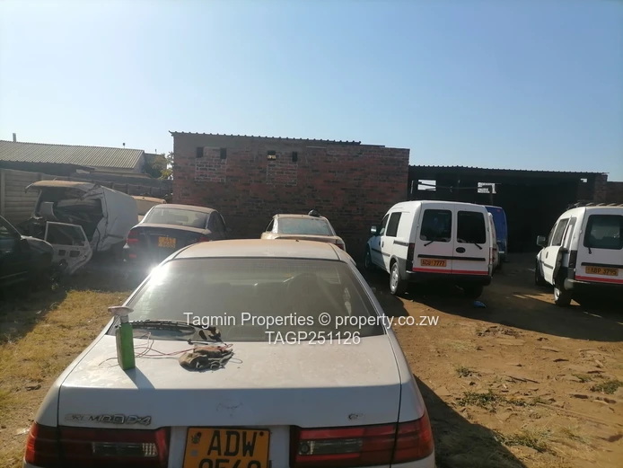 *COMMERCIAL PROPERTY FOR SALE - TYNWALD*  *TAGMIN PROPERTIES*  A neat commercial property available 