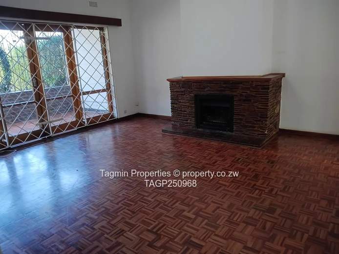 Modern 2-Bed fla for Rent in Sentosa Heights Complex (Roy road)