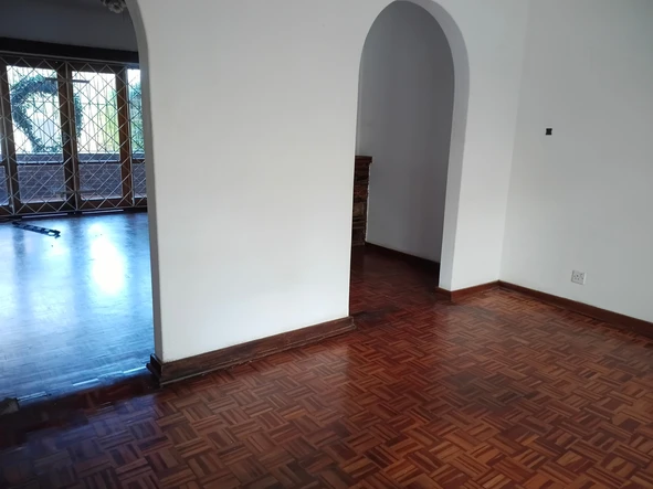 2 Bedroom Garden Flat