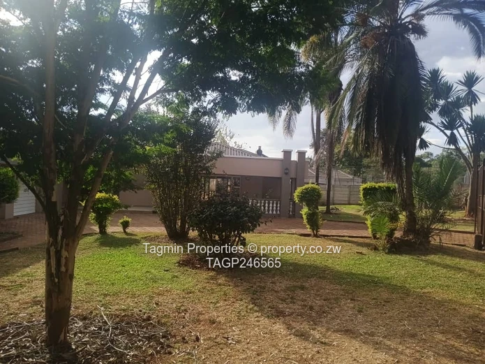 Luxurious 4 Bedroomed Home To Let (Sole Mandate)
